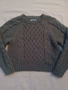 American Eagle Olive Green Cable Knit Cropped Sweater Women's Size Medium